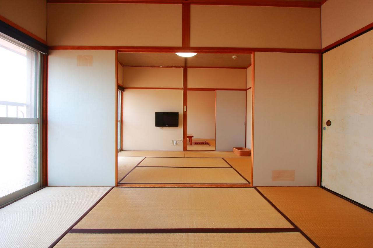 Family Ryokan Kawakyu With Showa Retro, Private Hot Spring Ibusuki Exteriör bild
