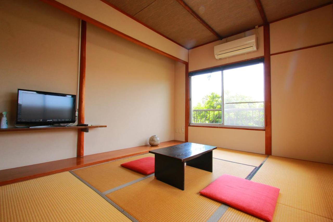 Family Ryokan Kawakyu With Showa Retro, Private Hot Spring Ibusuki Exteriör bild