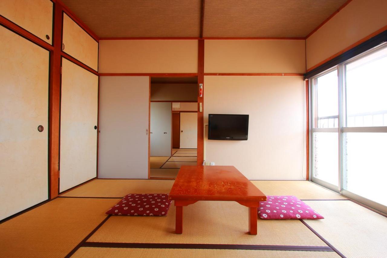 Family Ryokan Kawakyu With Showa Retro, Private Hot Spring Ibusuki Exteriör bild