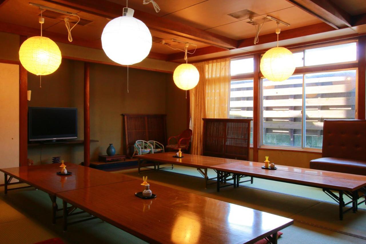 Family Ryokan Kawakyu With Showa Retro, Private Hot Spring Ibusuki Exteriör bild
